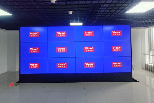 維康國際|液晶拼接屏創(chuàng)新展示，引領(lǐng)新時(shí)代商顯潮流