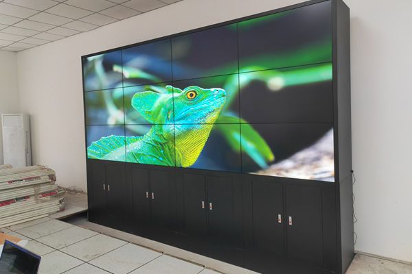 拼接屏是怎么做到4K、6K、8K…顯示的？大分辨顯示解決方案