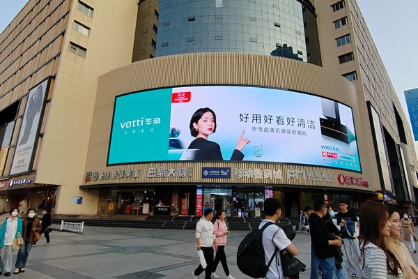 戶外LED顯示屏使用哪種規(guī)格型號好？